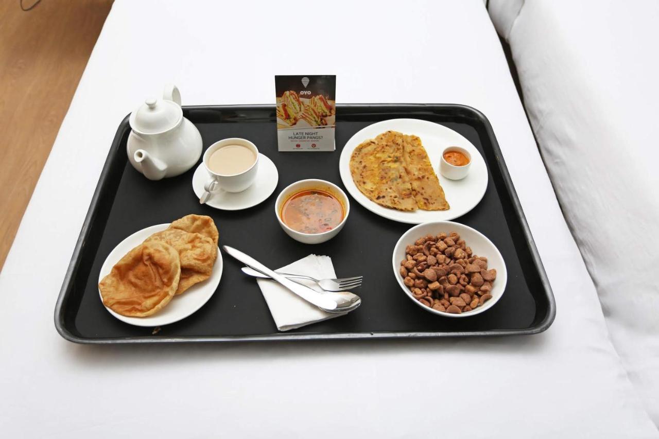 Easy Living Hotel Хикадува Екстериор снимка
